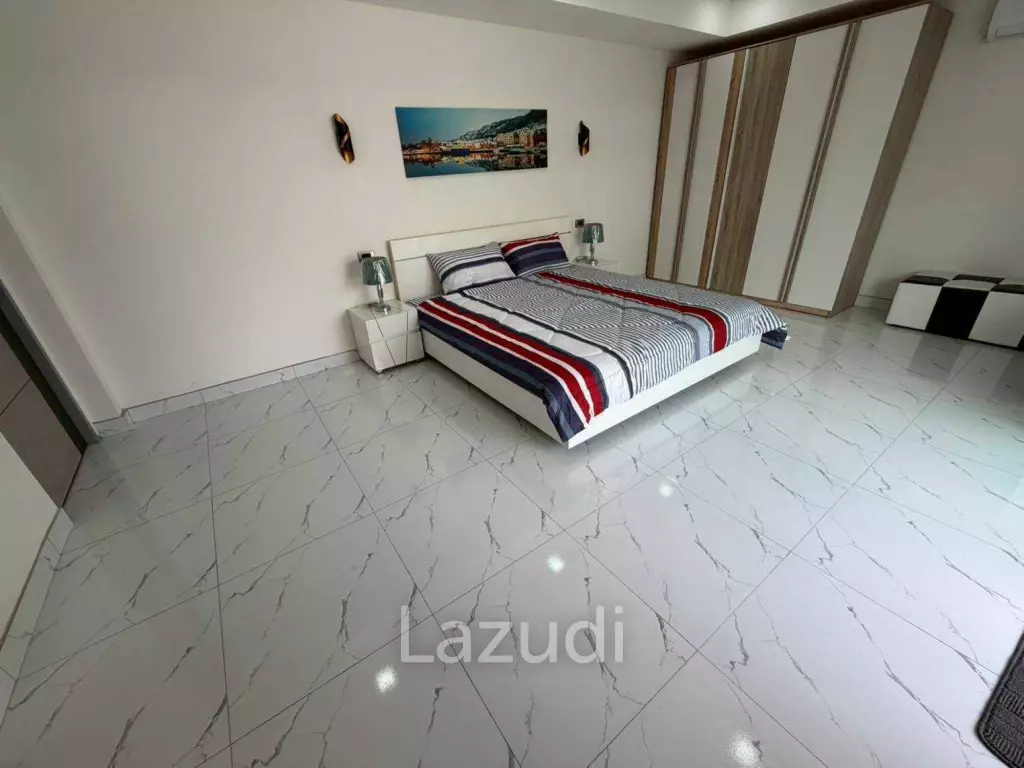 6 Bedroom 7 Bathroom 450 SQ.M. House With 1 Rai Land