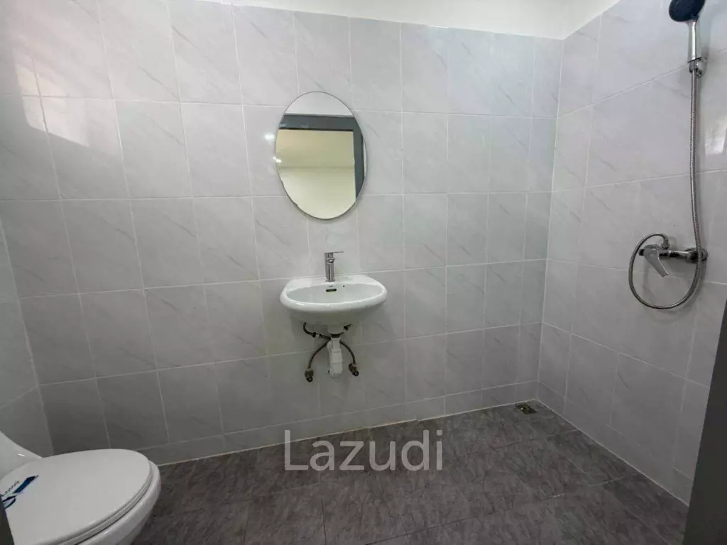 6 Bedroom 7 Bathroom 450 SQ.M. House With 1 Rai Land