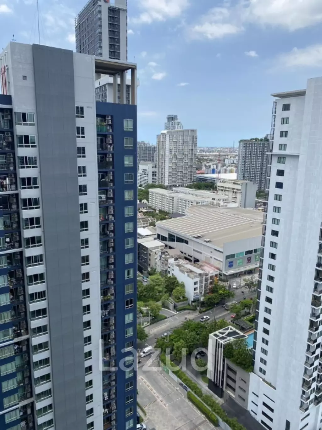 30 sqm condo at The Base Sukhumvit 77 Phra Khanong Nuea