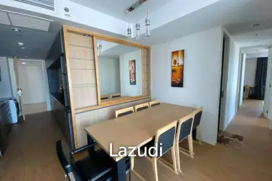 81 sqm 3-Bed Condo on at Siamese Surawong, Bang Rak