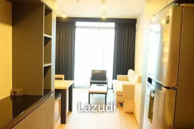 81 sqm 3-Bed Condo on at Siamese Surawong, Bang Rak