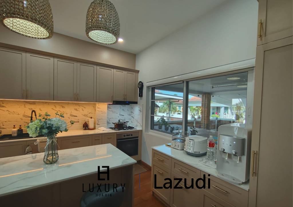 Design intérieur élégant / Surface habitable de 150 m² / 3 chambres + 2 salles de bain