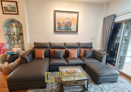 Stilvoller Innenausbau / 150 qm Wohnfläche / 3 Schlafzimmer + 2 Bäder