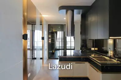 41.7 sqm high floor 1 bed condo at Noble Ploenchit Lumpini Bangkok