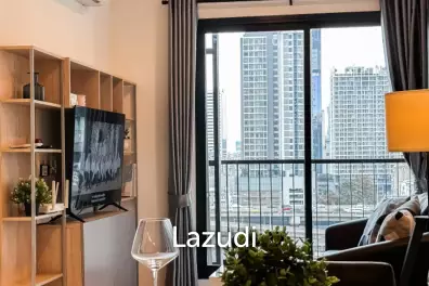 60 sqm Life Asoke 2 Bed Condo in Bang Kapi Huai Kwang Bangkok