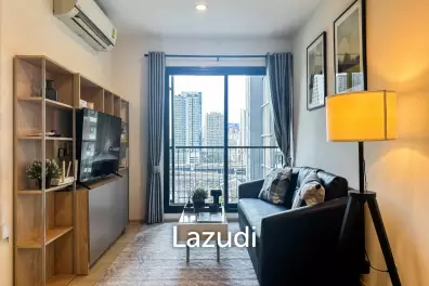60 sqm Life Asoke 2 Bed Condo in Bang Kapi Huai Kwang Bangkok