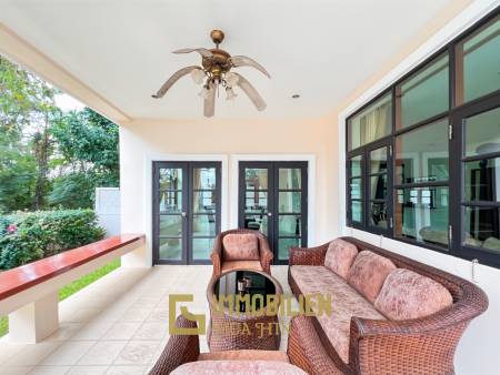 337 qm Wohnfläche / privater Pool / 438 qm Grundstück