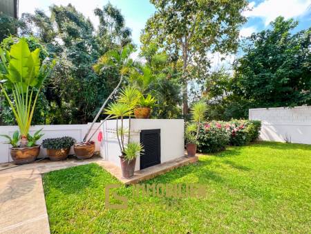 337 qm Wohnfläche / privater Pool / 438 qm Grundstück