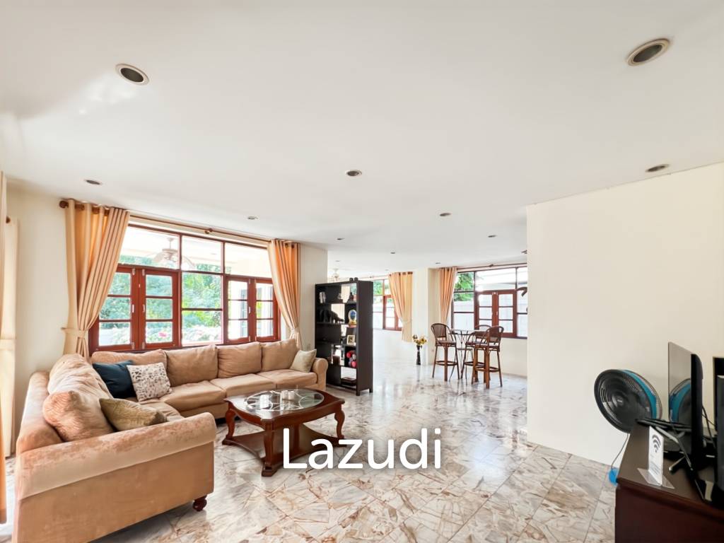2-Storey Villa with 4 Bedroom and Private Pool in Hua Hin Grand Hills Soi 88