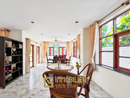 337 qm Wohnfläche / privater Pool / 438 qm Grundstück