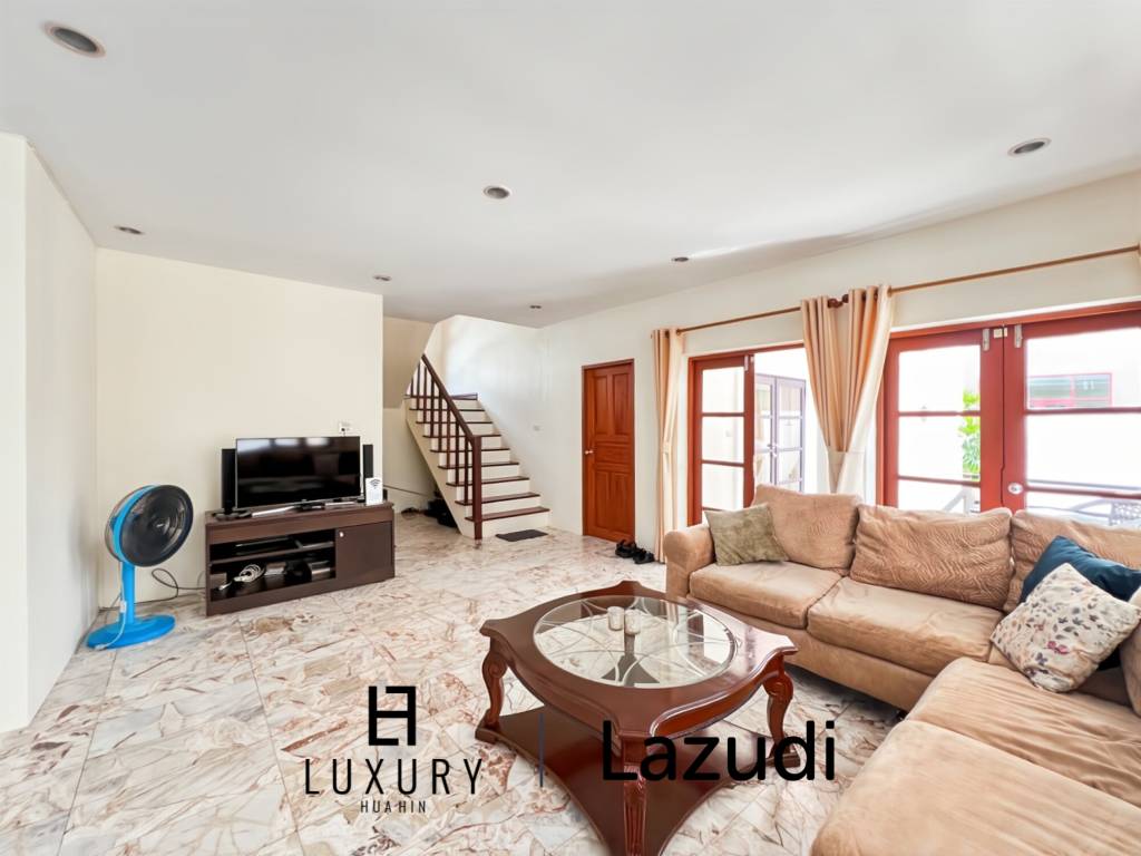 438 平方米 4 床 4 洗澡 别墅 对于 销售