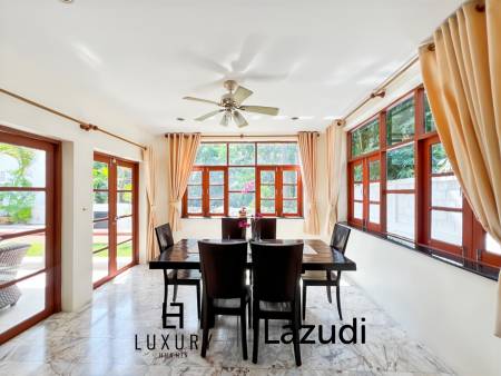 438 平方米 4 床 4 洗澡 别墅 对于 销售