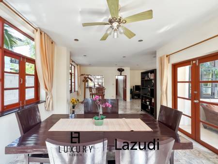 438 平方米 4 床 4 洗澡 别墅 对于 销售