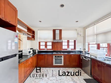 438 平方米 4 床 4 洗澡 别墅 对于 销售