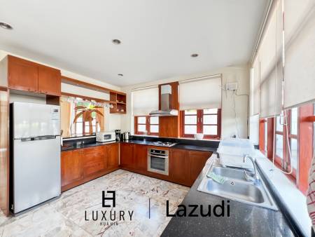 438 平方米 4 床 4 洗澡 别墅 对于 销售