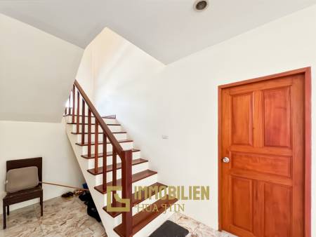 337 qm Wohnfläche / privater Pool / 438 qm Grundstück