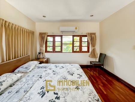 337 qm Wohnfläche / privater Pool / 438 qm Grundstück