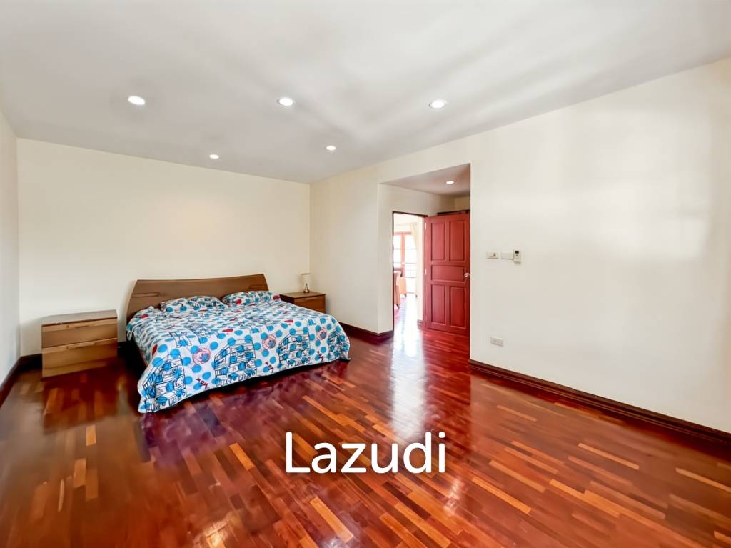 2-Storey Villa with 4 Bedroom and Private Pool in Hua Hin Grand Hills Soi 88