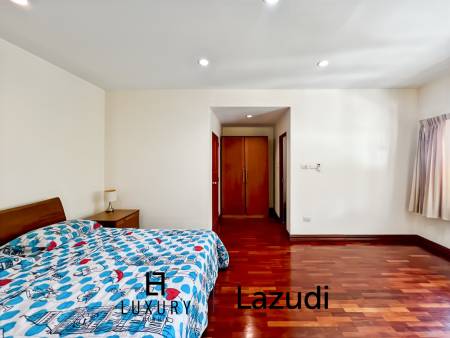 438 平方米 4 床 4 洗澡 别墅 对于 销售