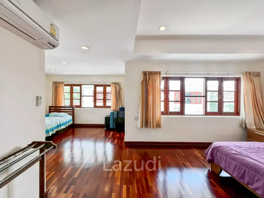 2-Storey Villa with 4 Bedroom and Private Pool in Hua Hin Grand Hills Soi 88