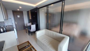 1-Bedroom Sea View Condo for Rent in Bang Tao  Short & clean: