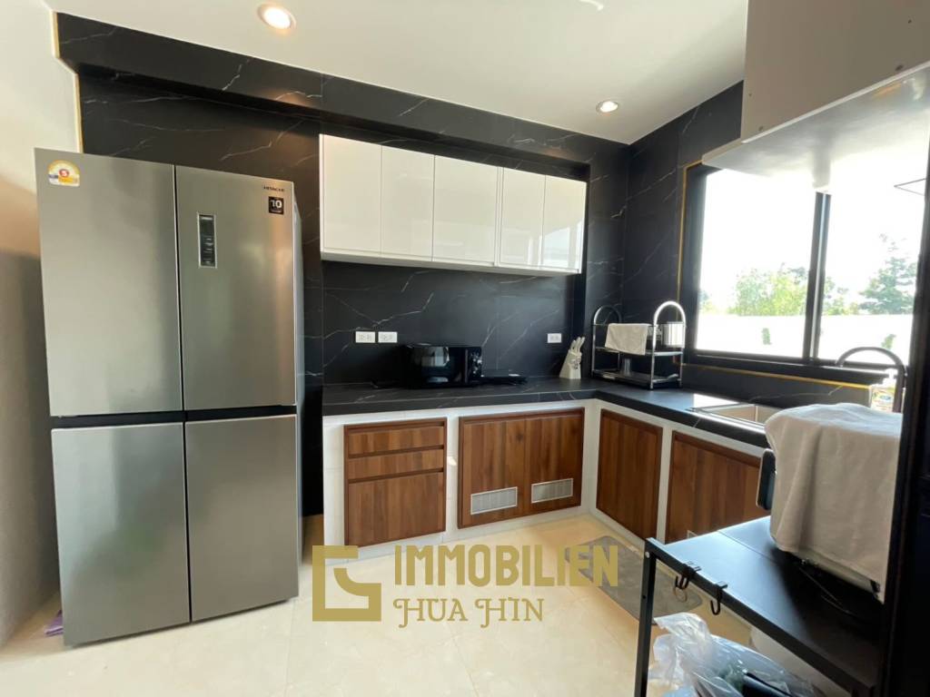 Moderne Luxus Pool Villa zur Miete in Hua Hin