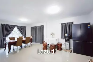 3 Beds 5 Baths 150 SQ.M. Lake Valley Borwin