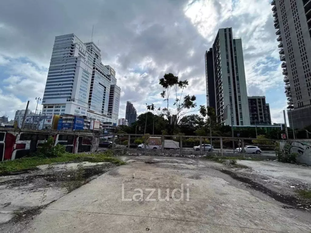 1056 sqm Land for Development on Naradhiwas Rajanagarindra Road Bang Khlo Bangkok