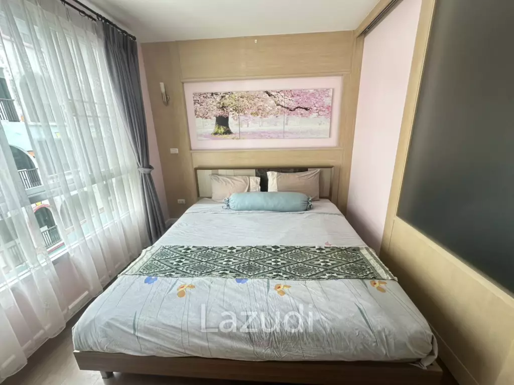 I-M Em Hua Hin: Convenient Beachside Location