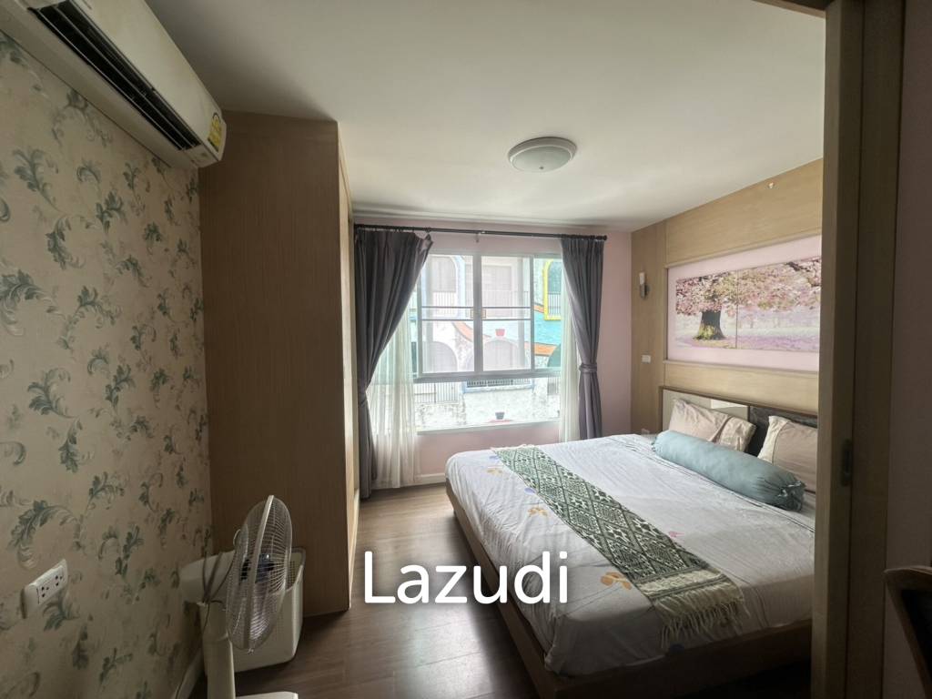 I-M Em Hua Hin: Convenient Beachside Location