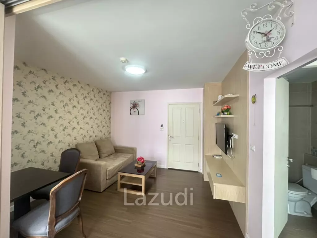 I-M Em Hua Hin: Convenient Beachside Location