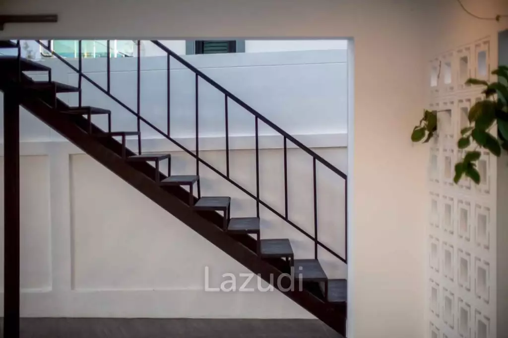 BONAIR: PET FRIENDLY 3 Bedroom Luxury Modern Pool Villa