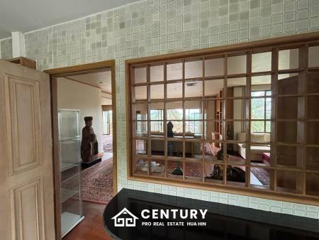 LOW-RISE 130 SQM. CONDO FOR SALE IN PALM HILLS GOLF CLUB