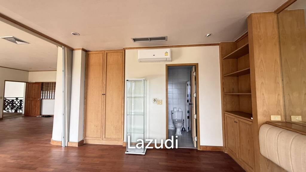 LOW-RISE 130 SQM. CONDO FOR SALE IN PALM HILLS GOLF CLUB