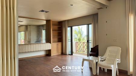 LOW-RISE 130 SQM. CONDO FOR SALE IN PALM HILLS GOLF CLUB