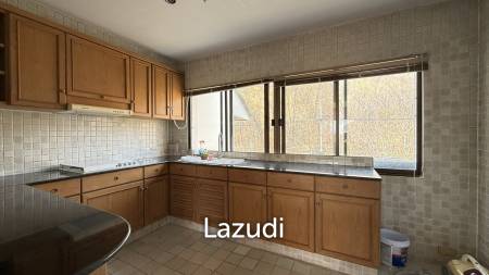 LOW-RISE 130 SQM. CONDO FOR SALE IN PALM HILLS GOLF CLUB