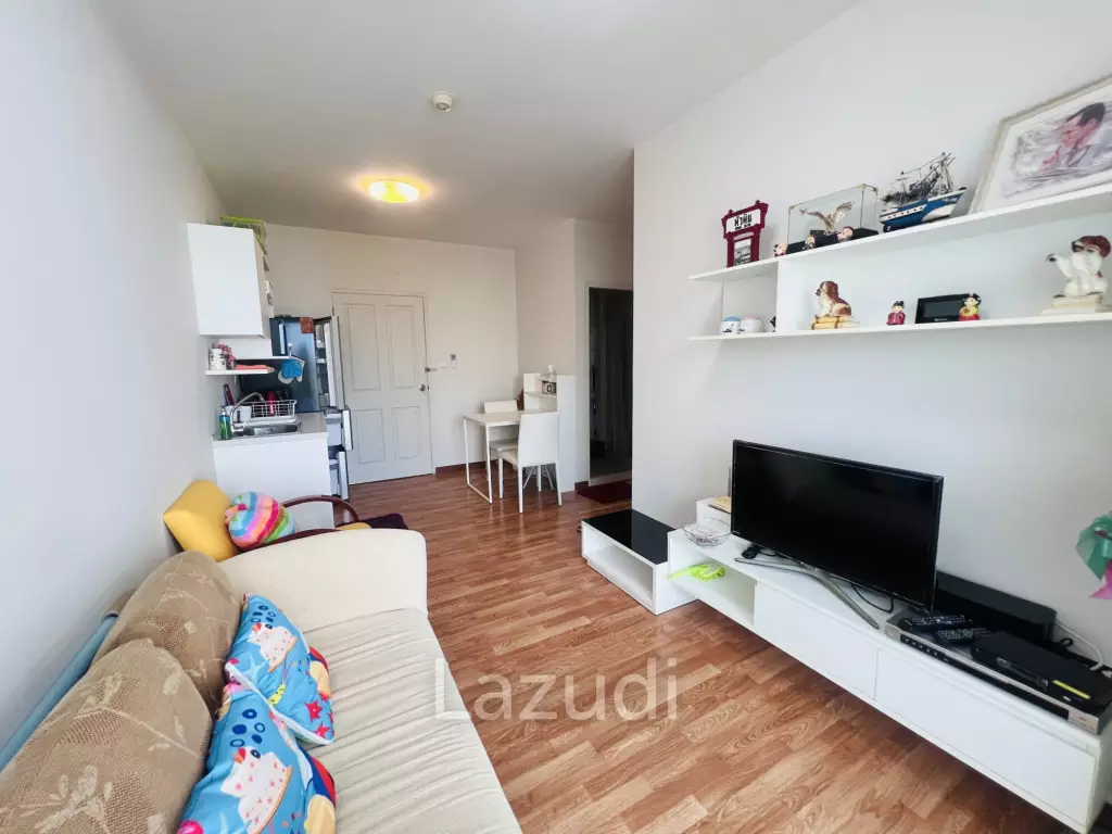 High-floor 1 Bedroom Condo at The Trust Condo