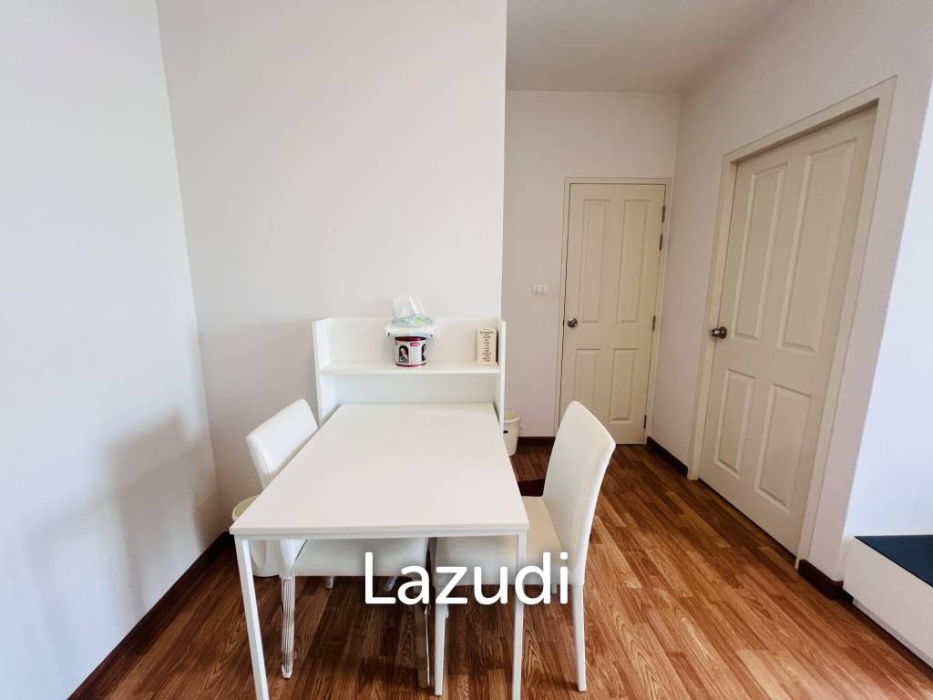 High-floor 1 Bedroom Condo at The Trust Condo