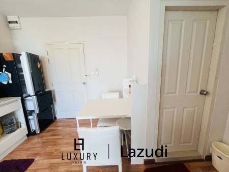 High-floor 1 Bedroom Condo at The Trust Condo