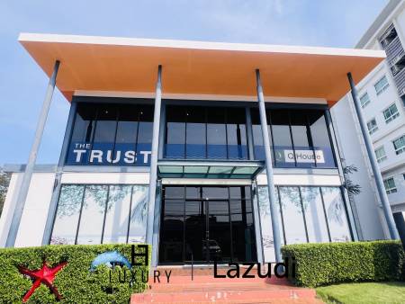 High-floor 1 Bedroom Condo at The Trust Condo