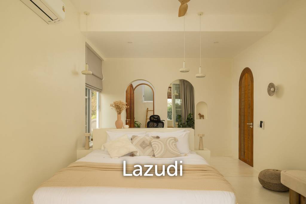 Beachside 5-Bedroom Villa in the Heart of Koh Phangan