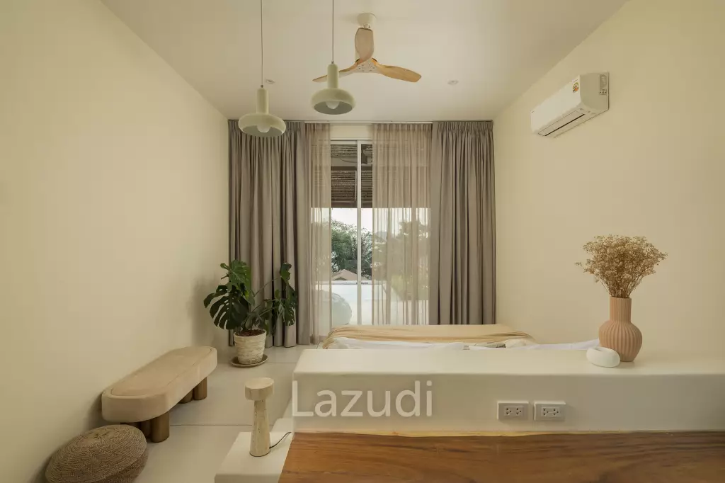 Beachside 5-Bedroom Villa in the Heart of Koh Phangan