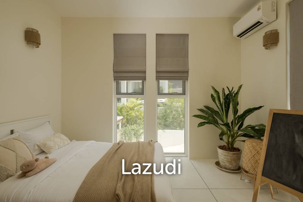 Beachside 5-Bedroom Villa in the Heart of Koh Phangan