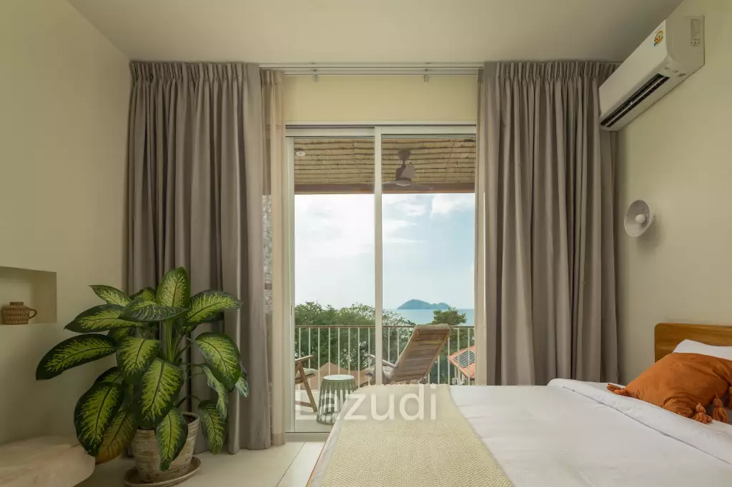 Beachside 5-Bedroom Villa in the Heart of Koh Phangan