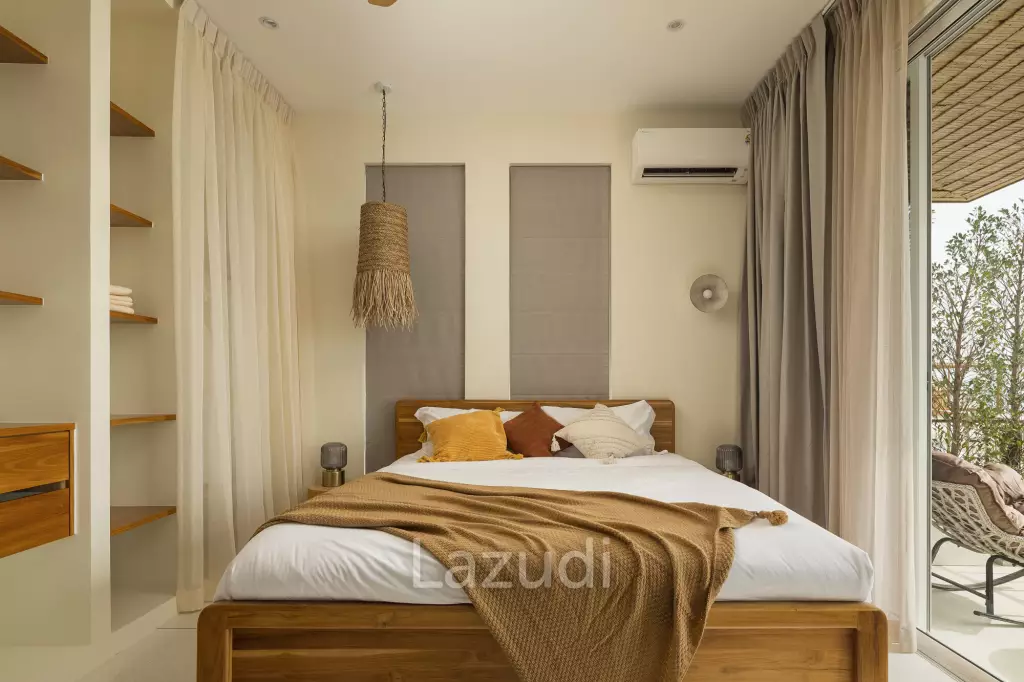Beachside 5-Bedroom Villa in the Heart of Koh Phangan