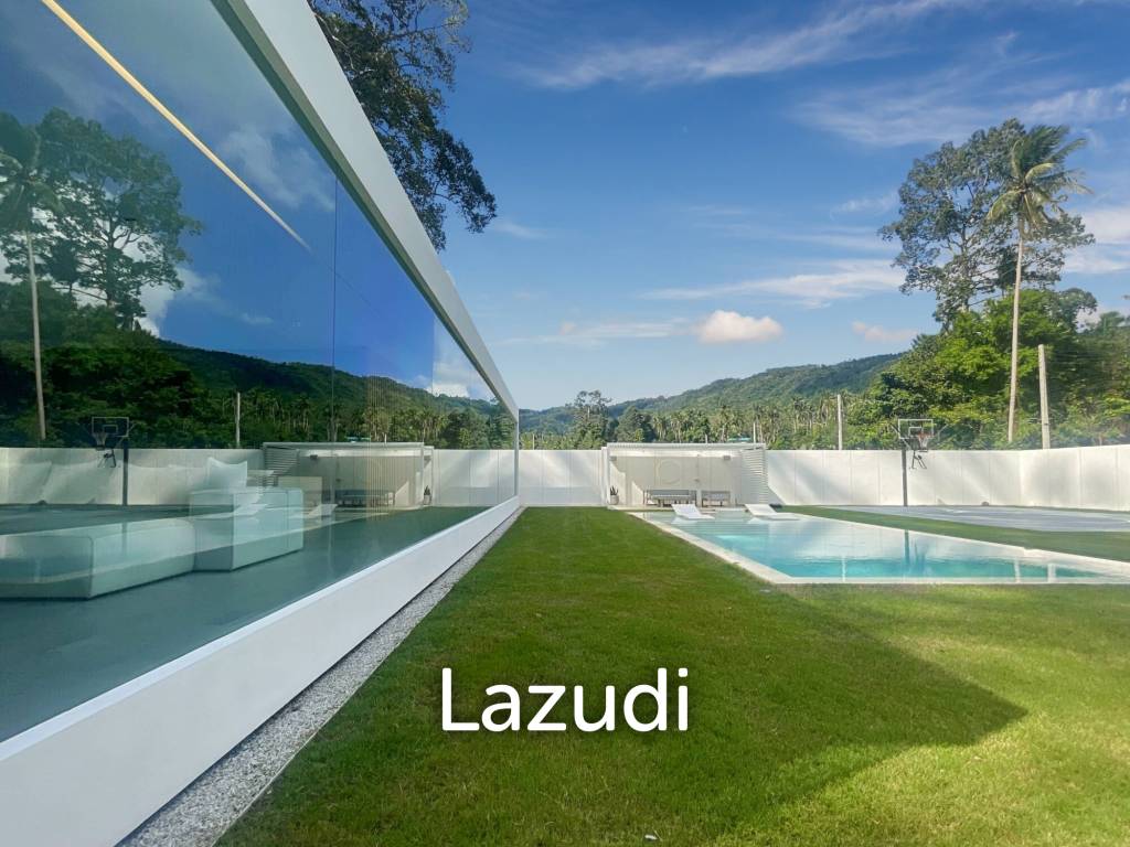 Ultra-Modern Forest Retreat: New Hi-Tech Minimalistic Villa