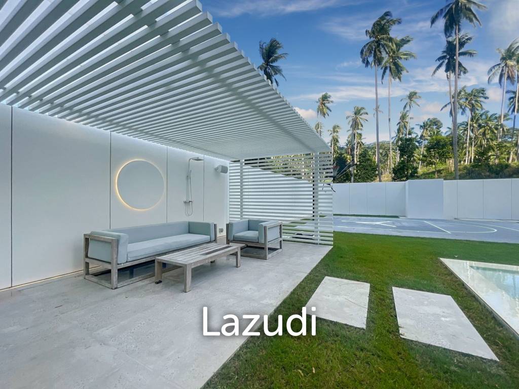 Ultra-Modern Forest Retreat: New Hi-Tech Minimalistic Villa