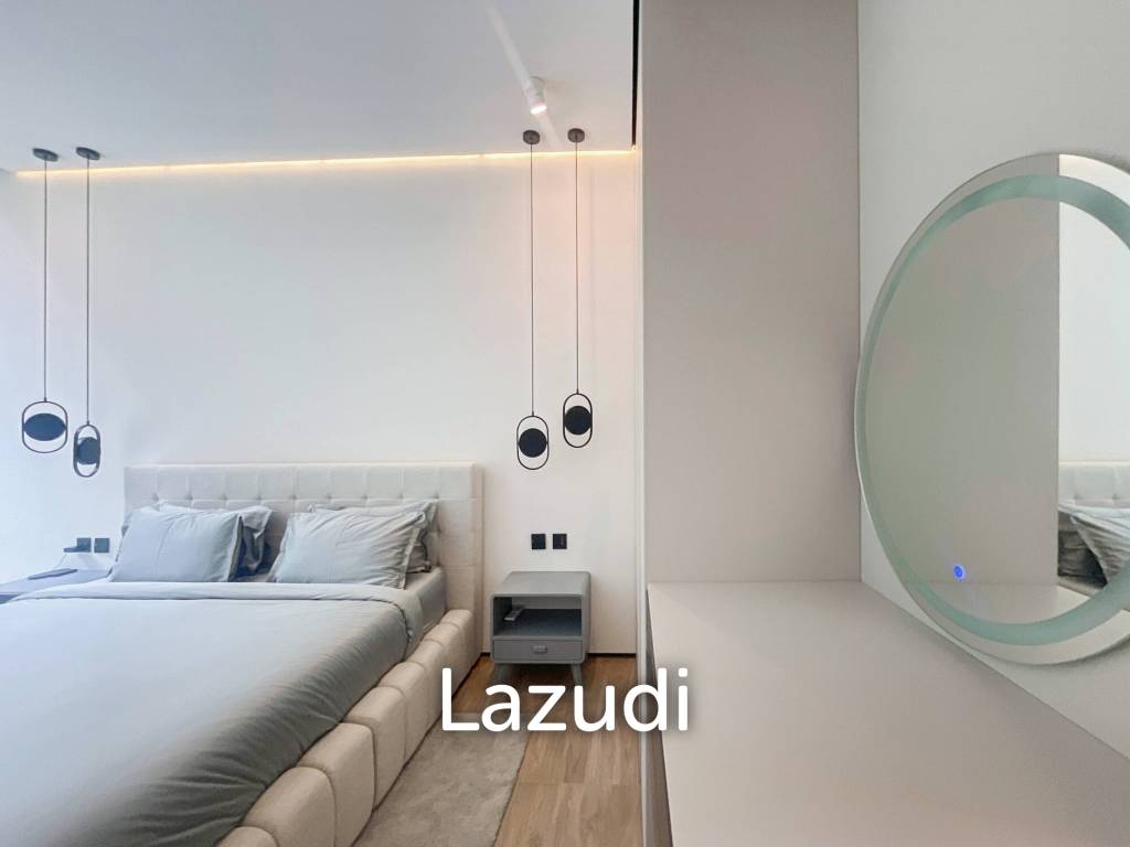 Ultra-Modern Forest Retreat: New Hi-Tech Minimalistic Villa