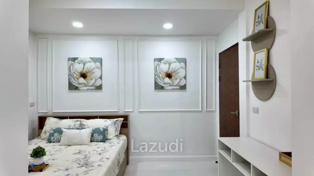 3 Bedroom 3 Bathroom 150 SQ.M. Renovated House In Pobsuk