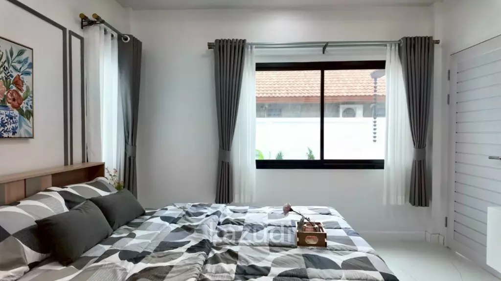 3 Bedroom 3 Bathroom 150 SQ.M. Renovated House In Pobsuk